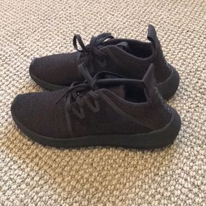 Adidas tubular viral black size 7!